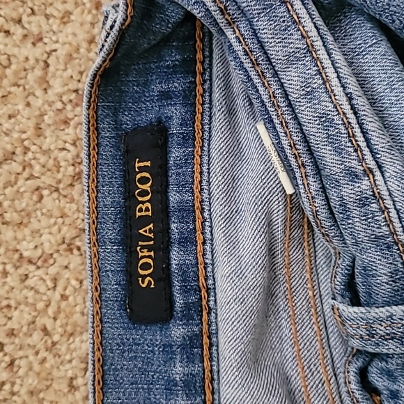 Lucky Brand Sofia Boot - Picture 3 of 8